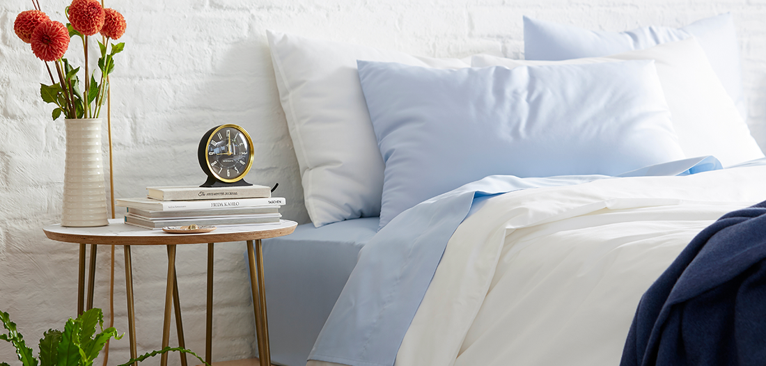 5 Things that Should Live on Your Nightstand