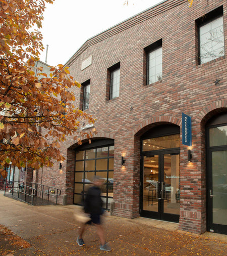 Spotlight Image Card